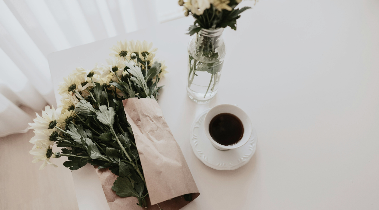 Le langage de l’attachement : comprendre comment chacun aime et se sent aimé.